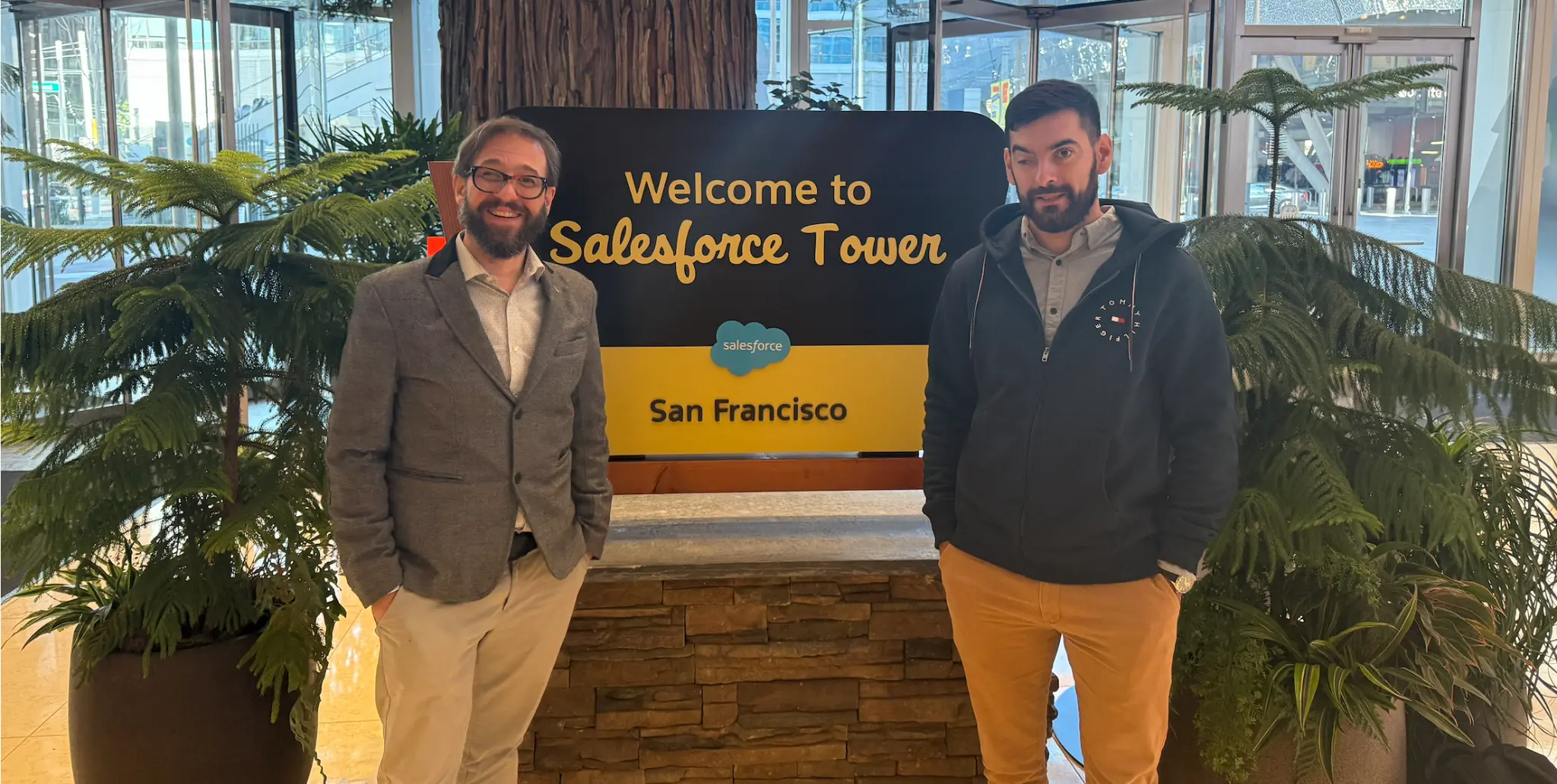 Co-fundadores de Vantegrate en Salesforce Tower, San Francisco